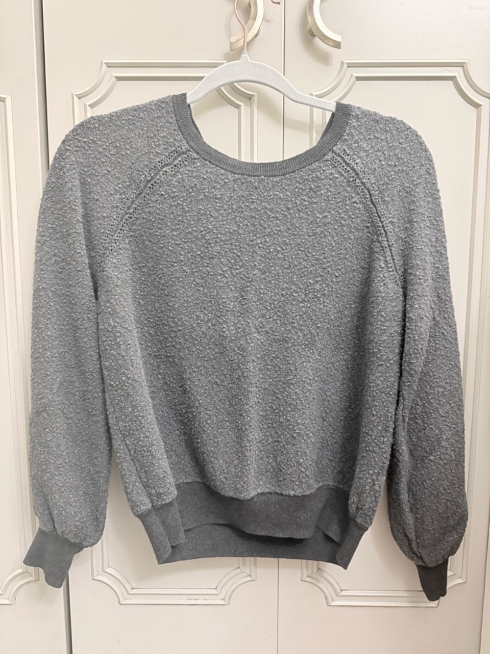 American Eagle Outfitters Gray Bubble Texture Crewneck Sweater